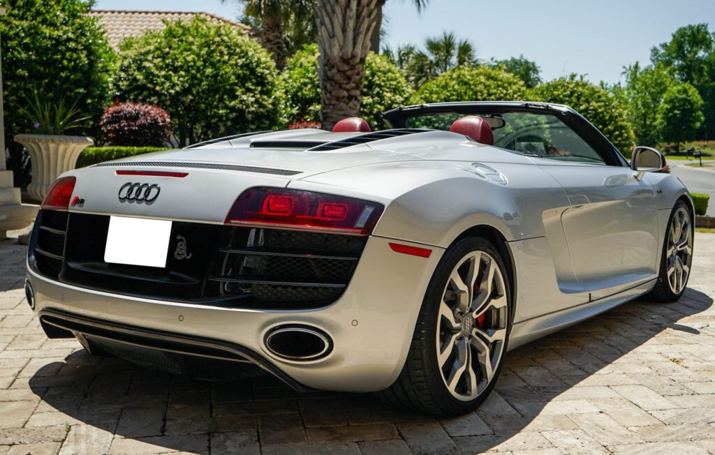 2011 Audi R8 5.2 Quattro Spyder
