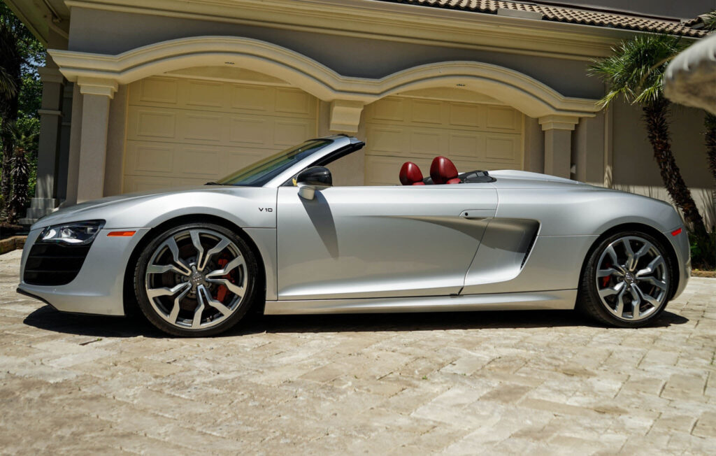 2011 Audi R8 5.2 Quattro Spyder