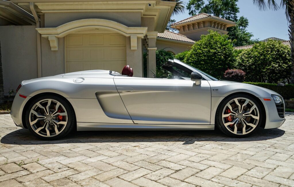 2011 Audi R8 5.2 Quattro Spyder