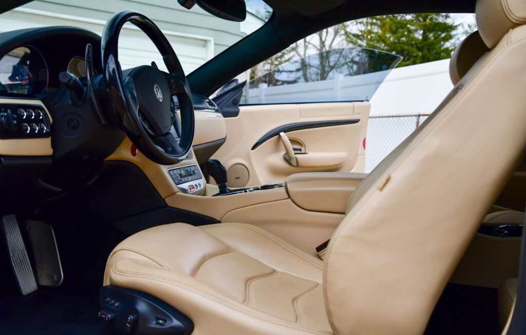 2012 Maserati GranTurismo MC