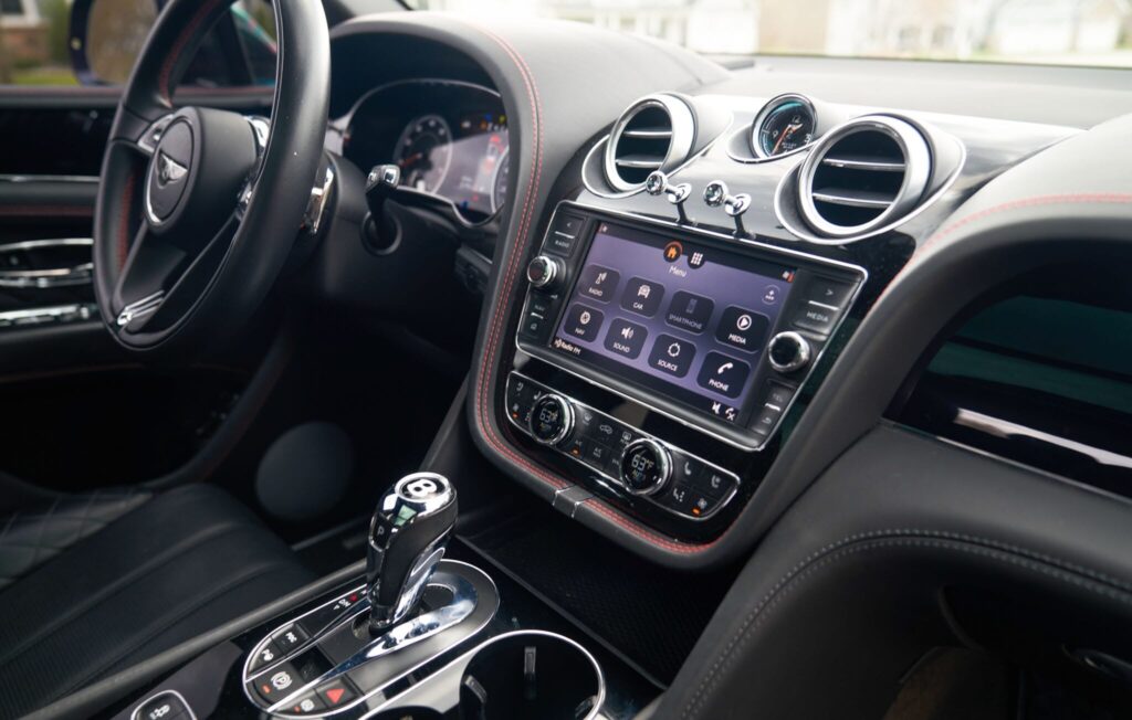 2018 Bentley Bentayga W12 Signature Edition