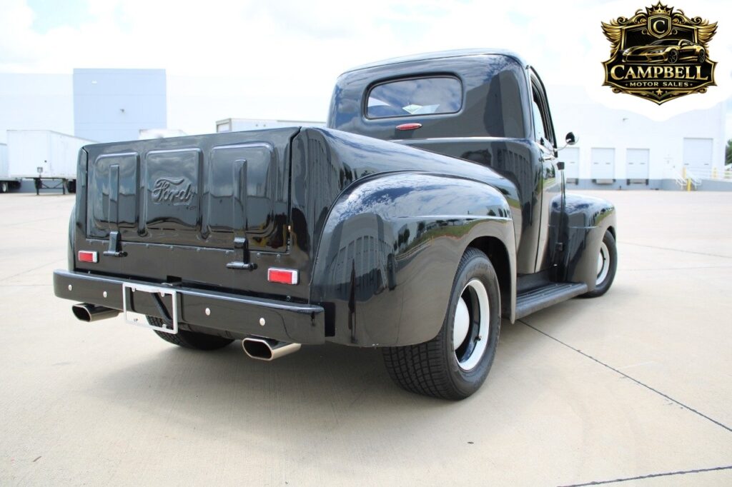 1950 Ford F1
